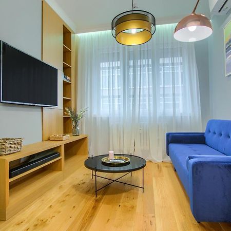 Premium Apartments Lovely 2Bd Near The Parliament София Екстериор снимка